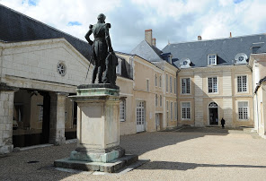 https://www.chateauroux-tourisme.com/culture-patrimoine/musee-hotel-bertrand